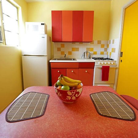 Banana Bungalow Hollywood Hotel & Hostel Лос-Анджелес Екстер'єр фото